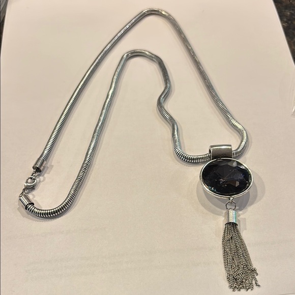 Sophisticated Silver and Black Necklace with Tassel Pendant - Picture 1 of 3